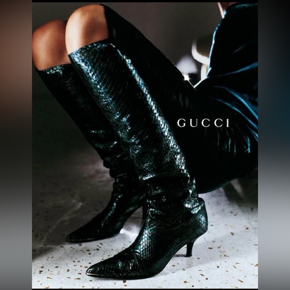 GUCCI | Tom Ford Runway Spring 1997 Iridescent Python Knee High Boots US 6.5 - Picture 16 of 16